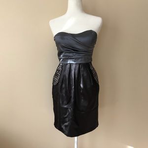 Windsor strapless studded homecoming dress